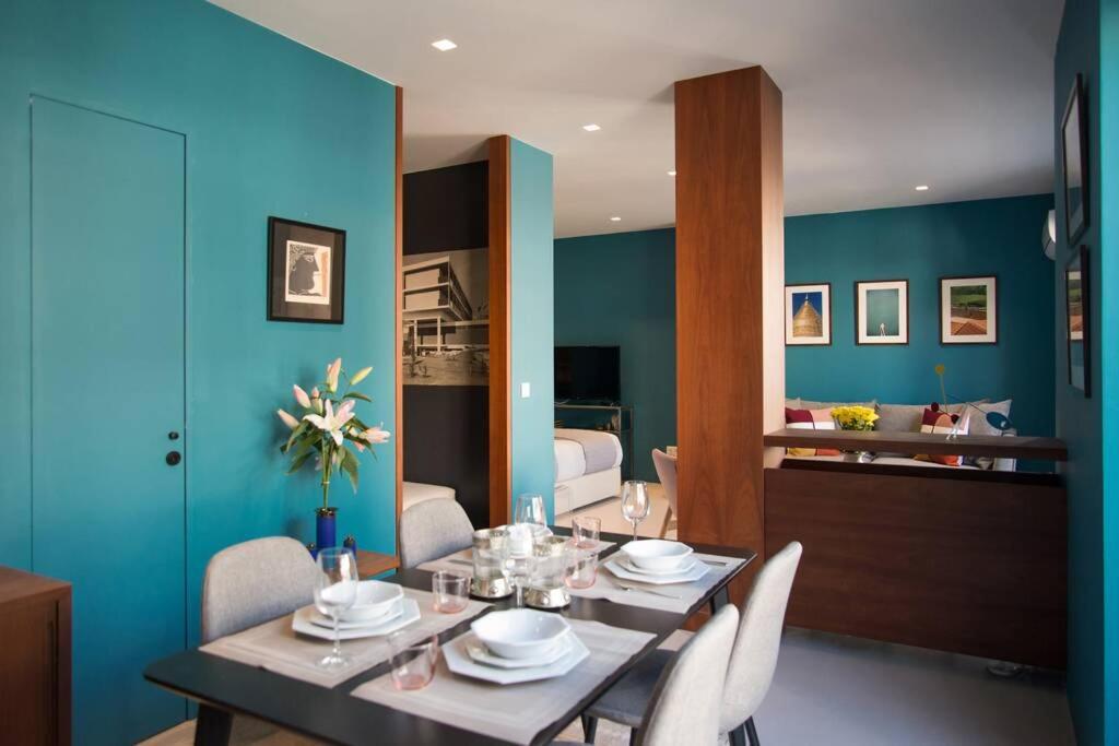 Stylish Decorated Apartment In Kolonaki Athen Eksteriør billede